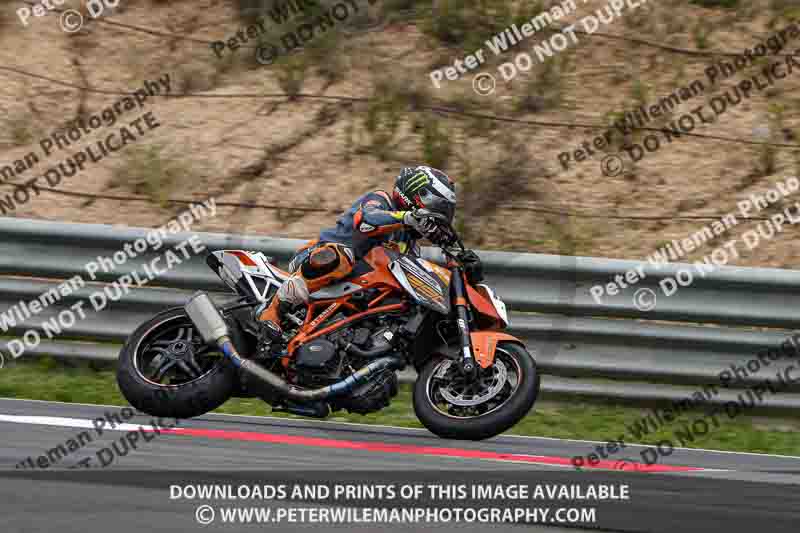 cadwell no limits trackday;cadwell park;cadwell park photographs;cadwell trackday photographs;enduro digital images;event digital images;eventdigitalimages;navarra;no limits trackdays;peter wileman photography;racing digital images;trackday digital images;trackday photos